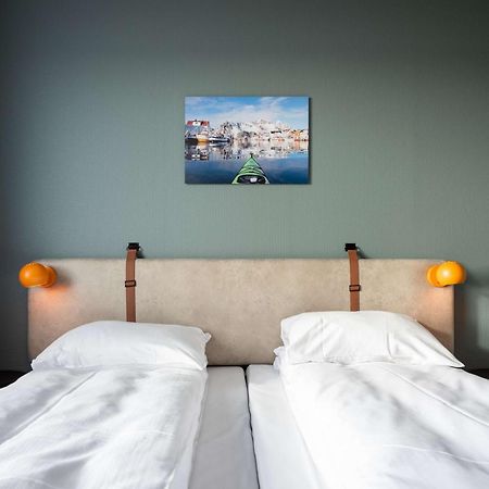 Scandic Vestfjord Lofoten Svolvær Esterno foto